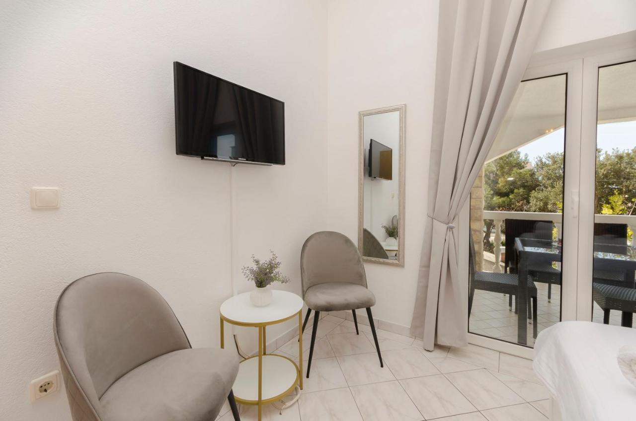 Apartments Anton โวดีเซ ภายนอก รูปภาพ