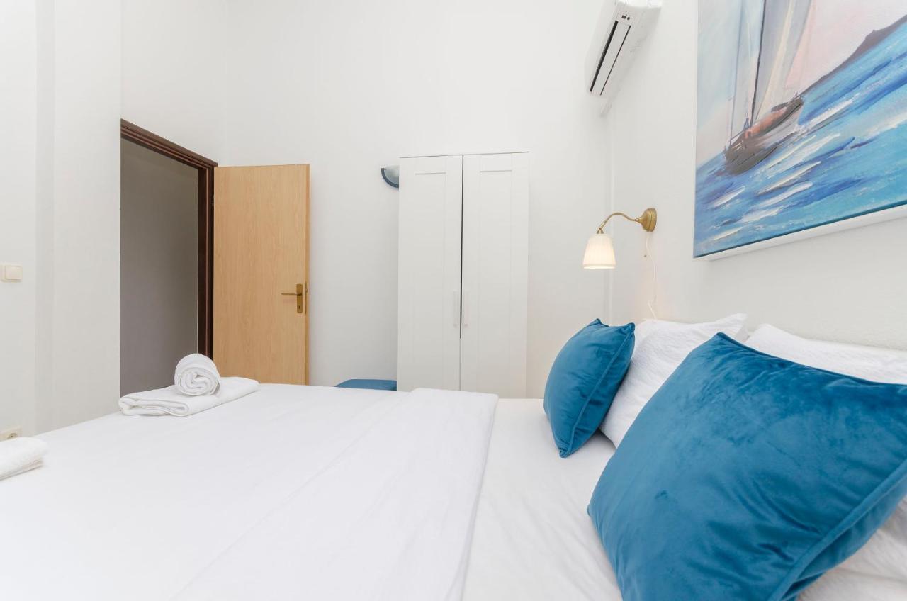 Apartments Anton โวดีเซ ภายนอก รูปภาพ